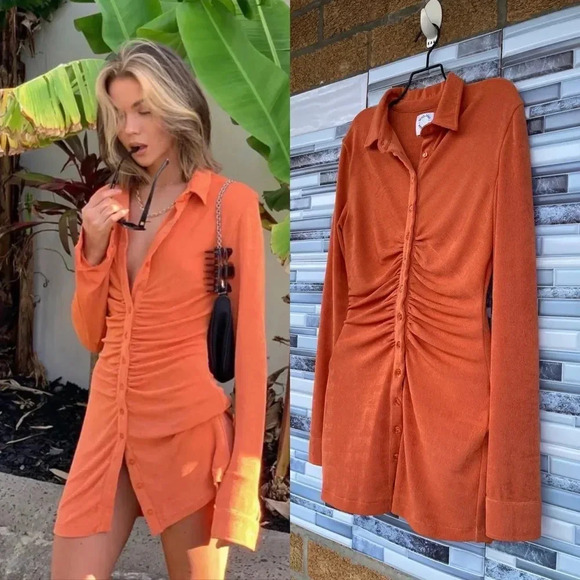 With Jean Andy Mini Dress - Maple Orange, Ruched Button-Down XS, - Picture 3 of 16